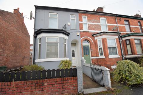 3 bedroom end of terrace house for sale - Grosvenor Road, Urmston, M41