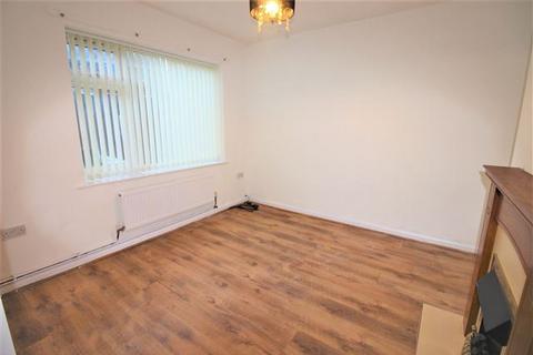 2 bedroom semi-detached house to rent, Waleswood View, Aston, Sheffield, S26 2DT