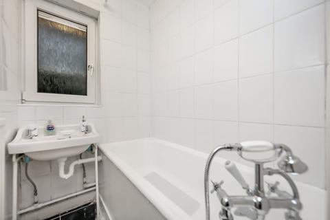21 Massingham Street, London, E1 4EP