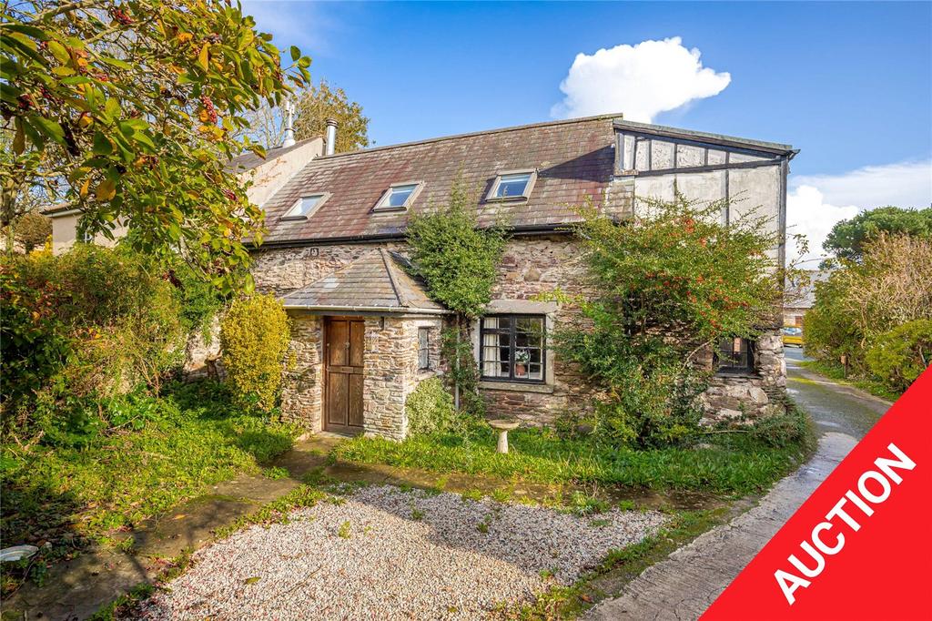 Newton Farmhouse, Parsonage Road, Newton Ferrers, Devon, PL8 5 bed semi