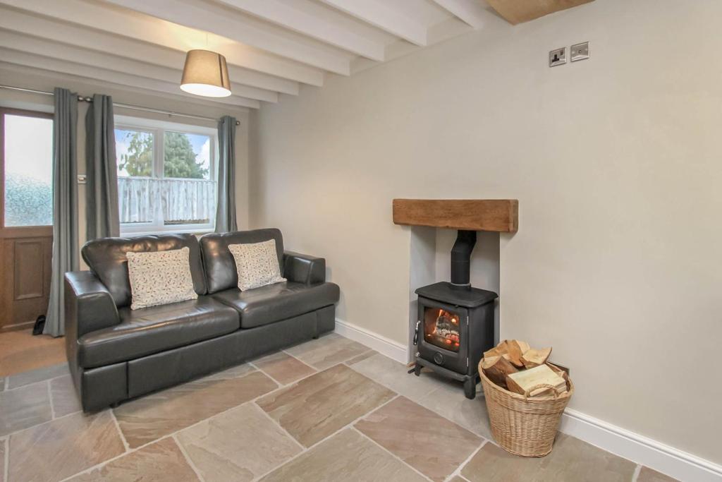Grewelthorpe, Ripon 1 bed cottage for sale £169,950