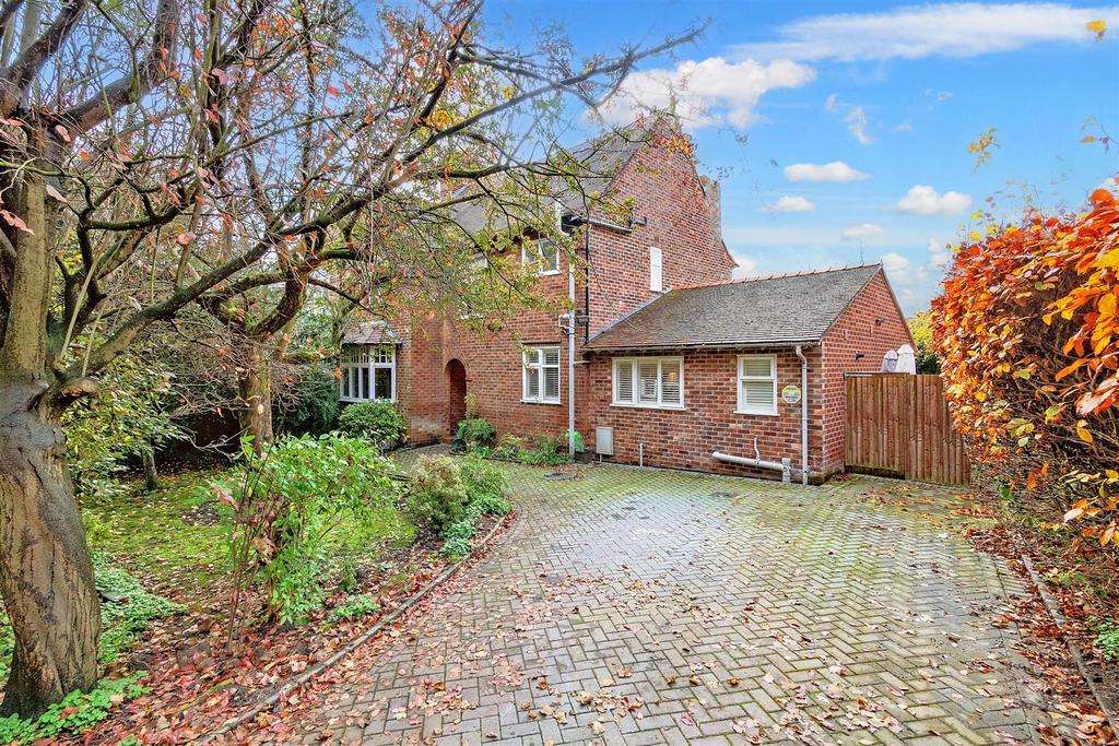 Grange Road, Bowdon, Altrincham 4 bed semidetached house £1,299,000