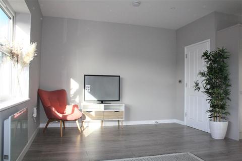 2 bedroom apartment for sale - Ophelia Court, 138 Miles Road, Epsom