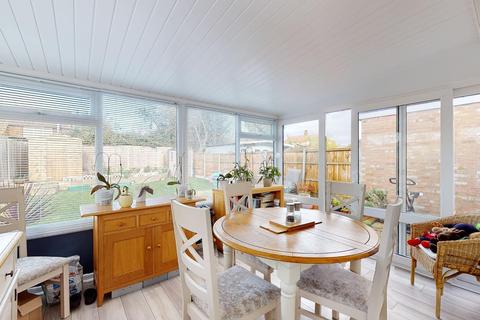17b Herne Drive, Greenhill, Herne Bay, CT6 7SH