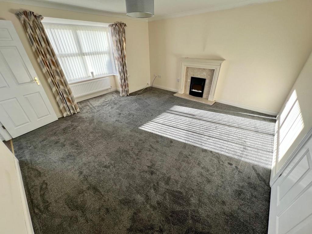 Lambfield Way, Ingleby Barwick 4 bed detached house £1,050 pcm (£242 pw)