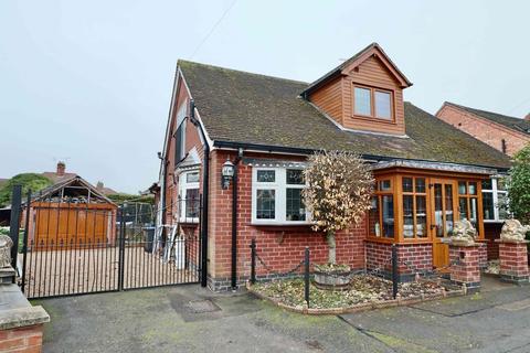 4 bedroom detached bungalow for sale, Byron Street, Earl Shilton, Leicester