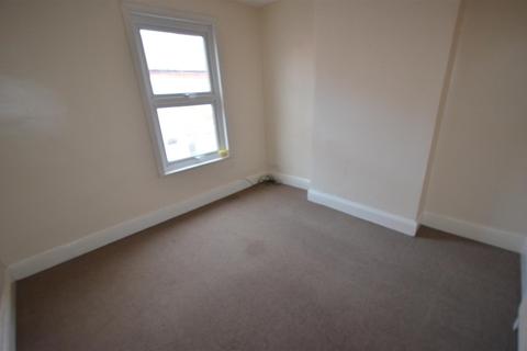 23 Clifton Road, Leicester, LE2 8AA