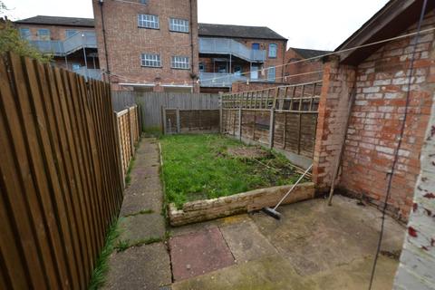 23 Clifton Road, Leicester, LE2 8AA