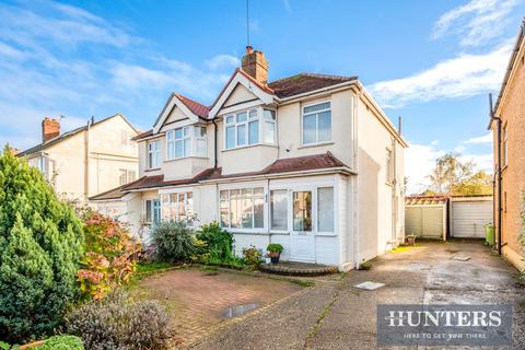 30 Danetree Road, Epsom, KT19 9RZ