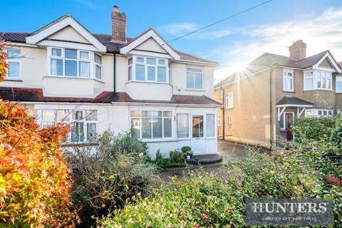 30 Danetree Road, Epsom, KT19 9RZ