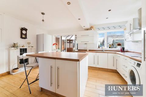 30 Danetree Road, Epsom, KT19 9RZ
