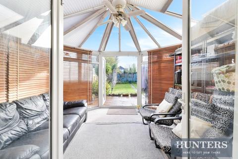 30 Danetree Road, Epsom, KT19 9RZ