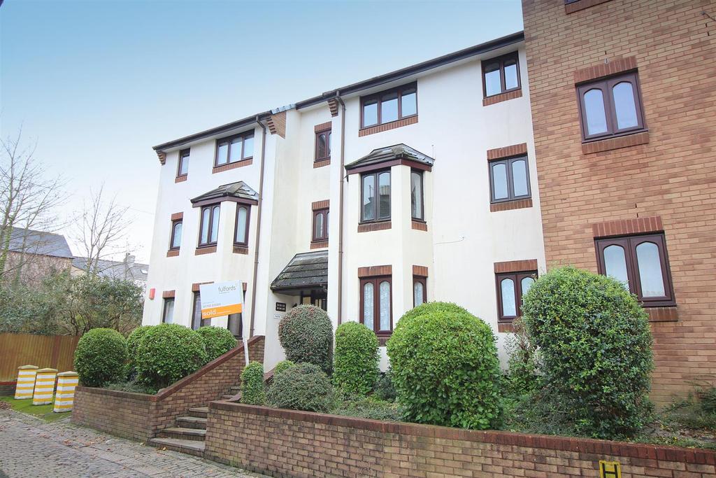 Park View, Knighton Road, Plymouth 2 bed apartment £600 pcm (£138 pw)
