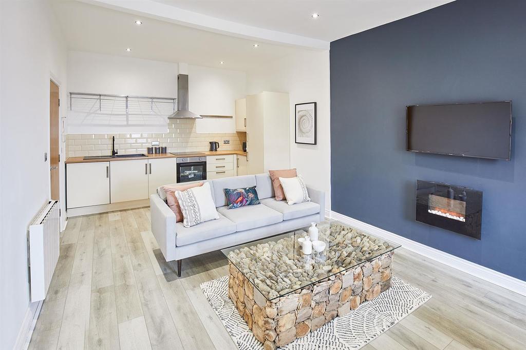 Apt 7, North Quay, Seaham 2 bed apartment £1,800 pcm (£415 pw)