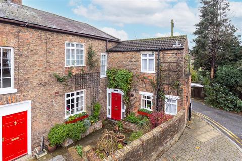 3 bedroom end of terrace house for sale - Skellgarth, Ripon
