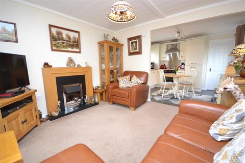 2 bedroom park home for sale - Oak Avenue, Radcliffe-On-Trent, Nottingham