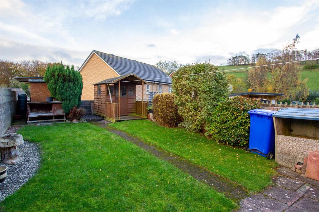 Ramseys Lane, Wooler 3 bed semidetached house £180,000