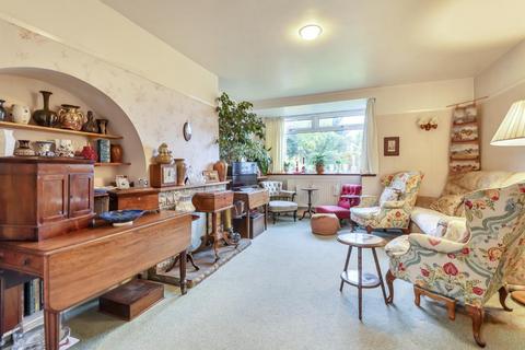 8 Pine Close, Ingatestone, CM4 9EG