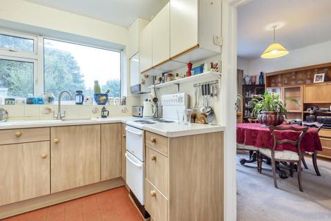 8 Pine Close, Ingatestone, CM4 9EG
