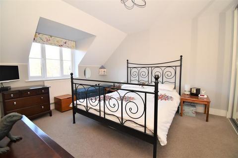 28 Bowbridge Wharf, Stroud, GL5 2LD