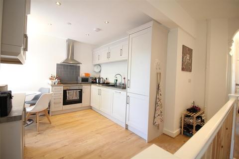 2 bedroom flat to rent - Crosby Road, West Bridgford, Nottingham