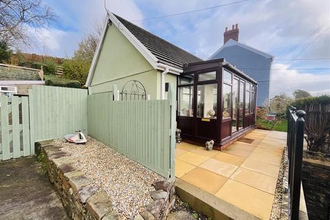 2 bedroom bungalow to rent - Colby Road, Burry Port