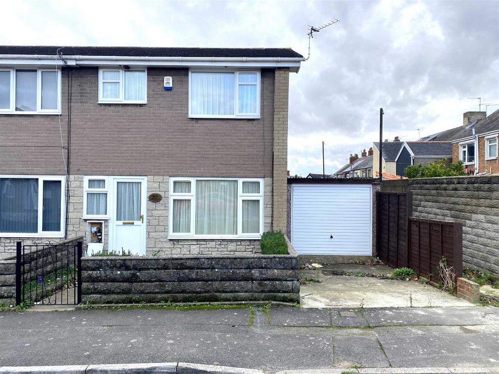 Kenilworth Road, Barry 3 bed end of terrace house for sale £185,000
