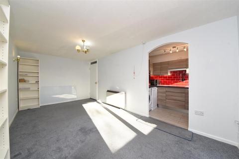 2 bedroom apartment for sale - Stokes Court, East Finchley, N2