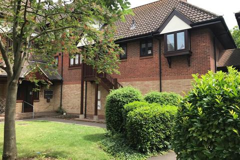 2 bedroom flat to rent - Star Holme Court, Ware