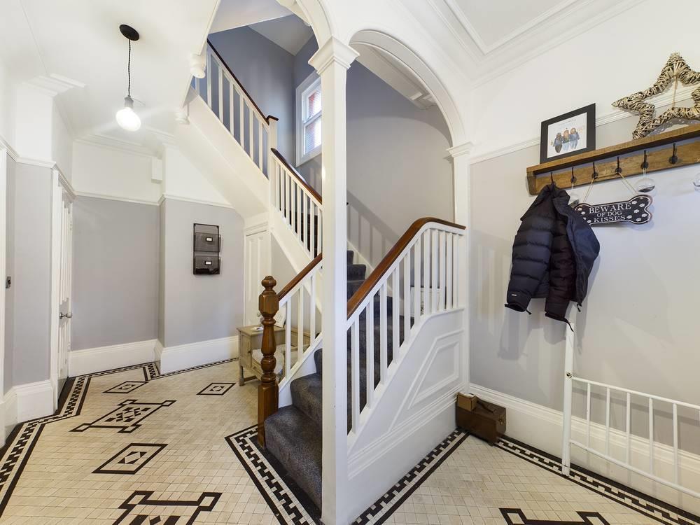Trafalgar Crescent, Bridlington 6 bed detached house for sale £379,950
