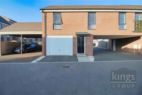 45 Myrtle Close, Harlow, CM17 0GA