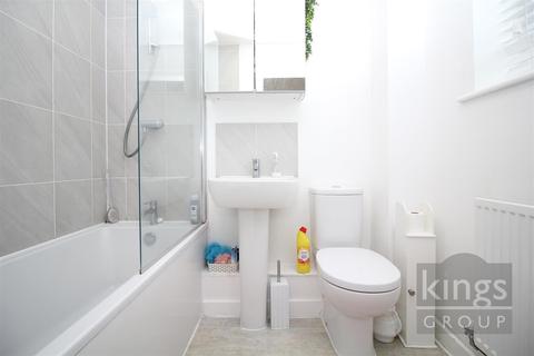 45 Myrtle Close, Harlow, CM17 0GA