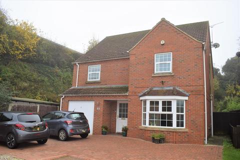 4 bedroom detached house for sale - Yarborough Rise, Caistor