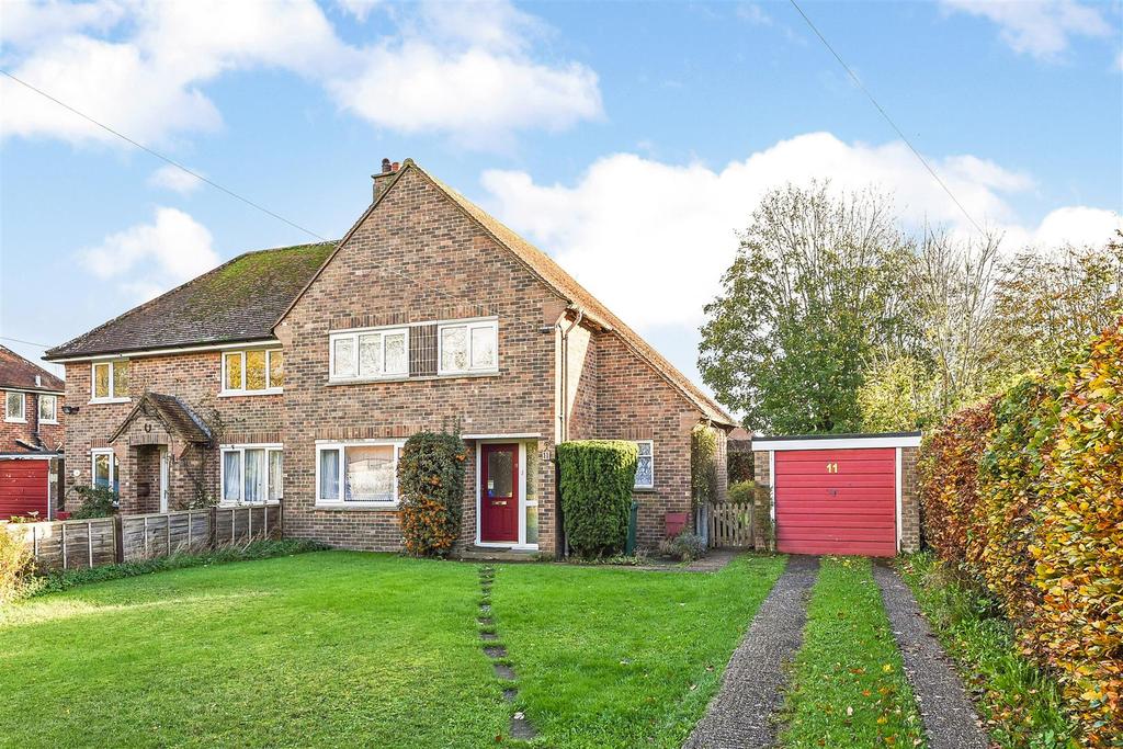 Church Lane, Tangmere, Chichester 3 bed semidetached house £365,000