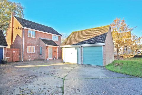 30 Rydal Way, Great Notley, Braintree, CM77 7UG