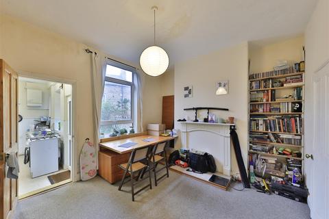 50 Cemetery Road, York, YO10 5AJ