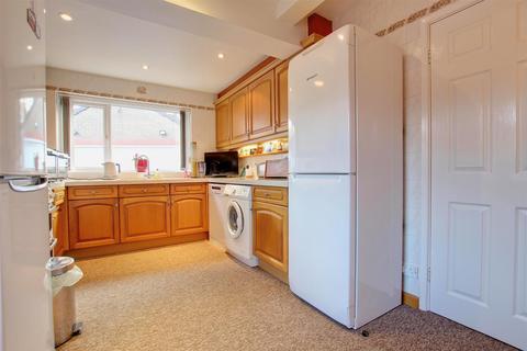 44 Greenacre Park, Hornsea, HU18 1UW