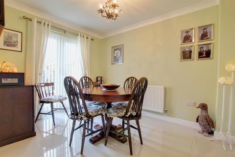4 Cygnet Close, Hornsea, HU18 1LE