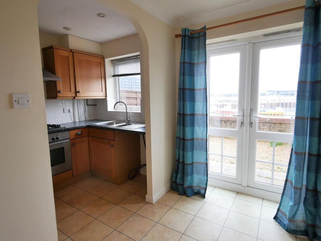 Kitchen/Dining