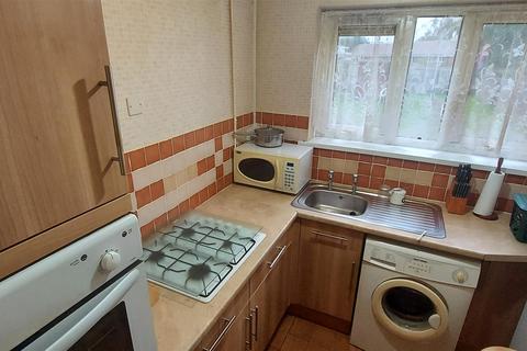 6 Teifi Place, Cardiff, CF5 4GT
