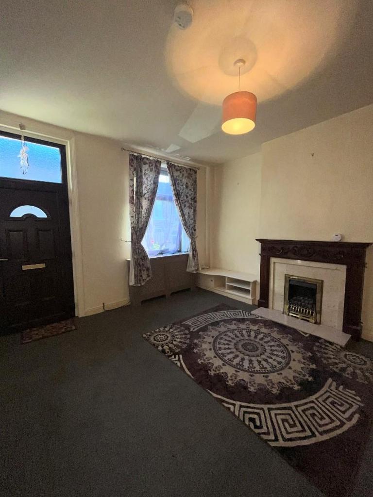 longbottom-terrace-siddal-halifax-2-bed-terraced-house-395-pcm