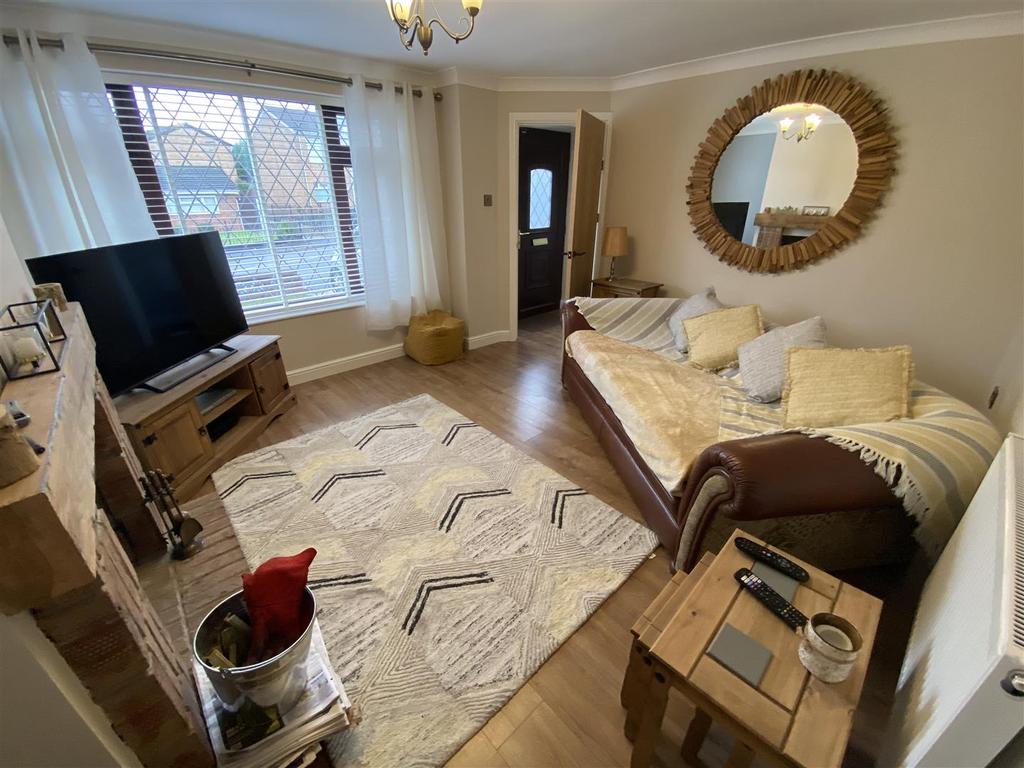 Mayne Street, Hanford 3 bed detached house for sale £217,500