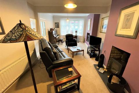5 Hillside Road, Stockton-on-tees, TS20 1JG