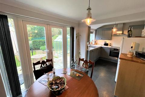 5 Hillside Road, Stockton-on-tees, TS20 1JG