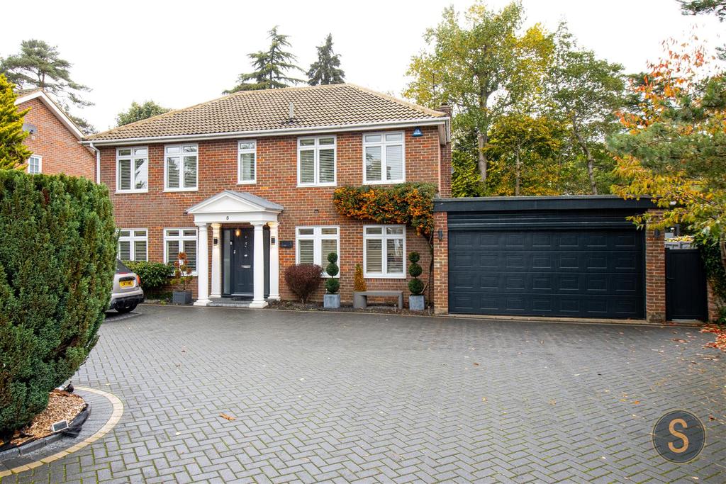 Shootersway Park, Berkhamsted 4 bed detached house for sale £1,500,000