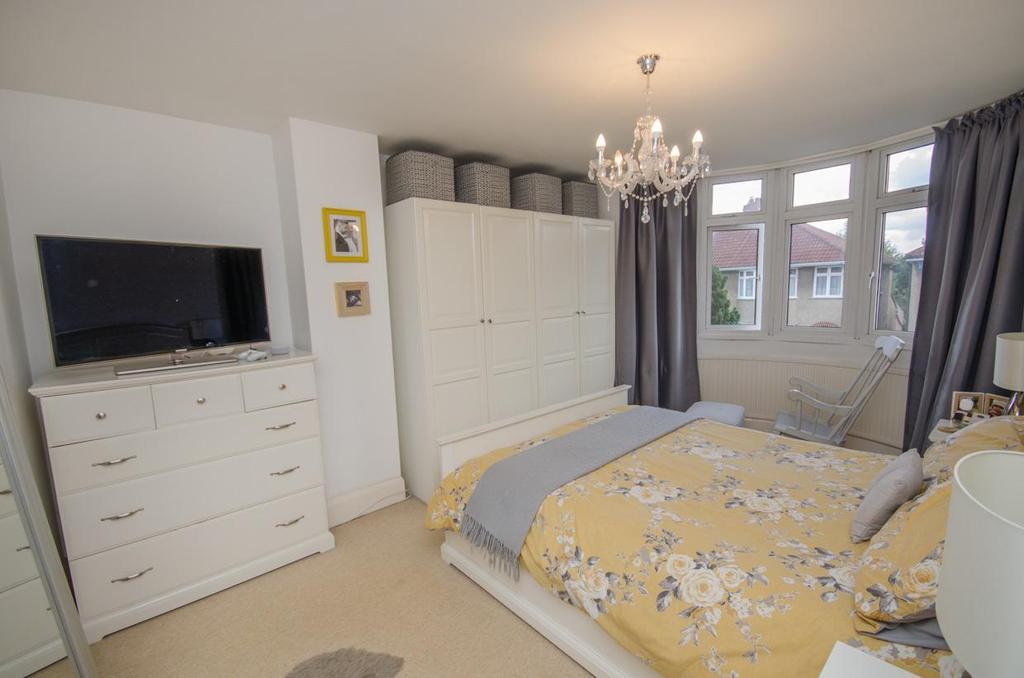 Bedroom one.jpg