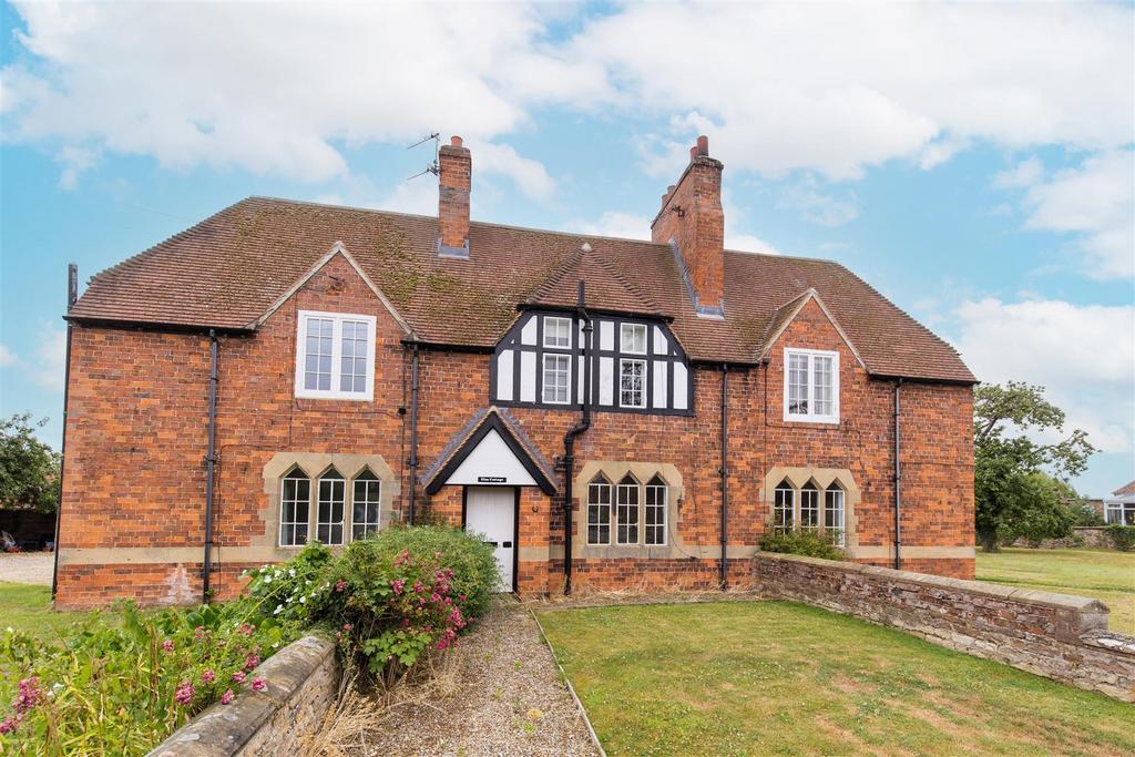 Baldersby, Thirsk 2 bed terraced house for sale £180,000