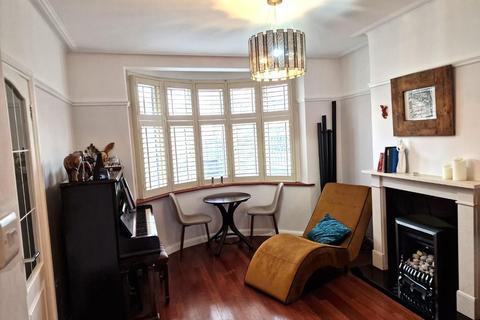 13 Catherine Gardens, Hounslow, TW3 2PP