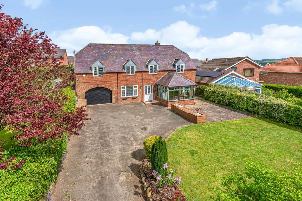 Langton Hill, Horncastle, Lincs, LN9 5JP 4 bed detached house for sale