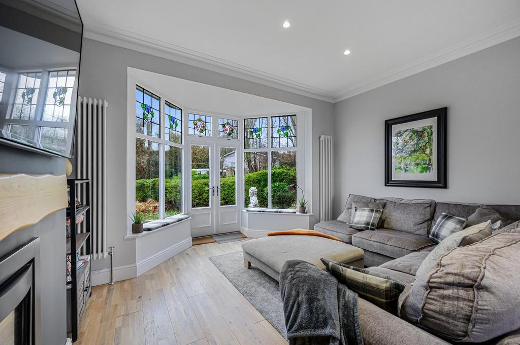 Pasturegate Avenue, Burnley 4 bed semidetached house £575,000